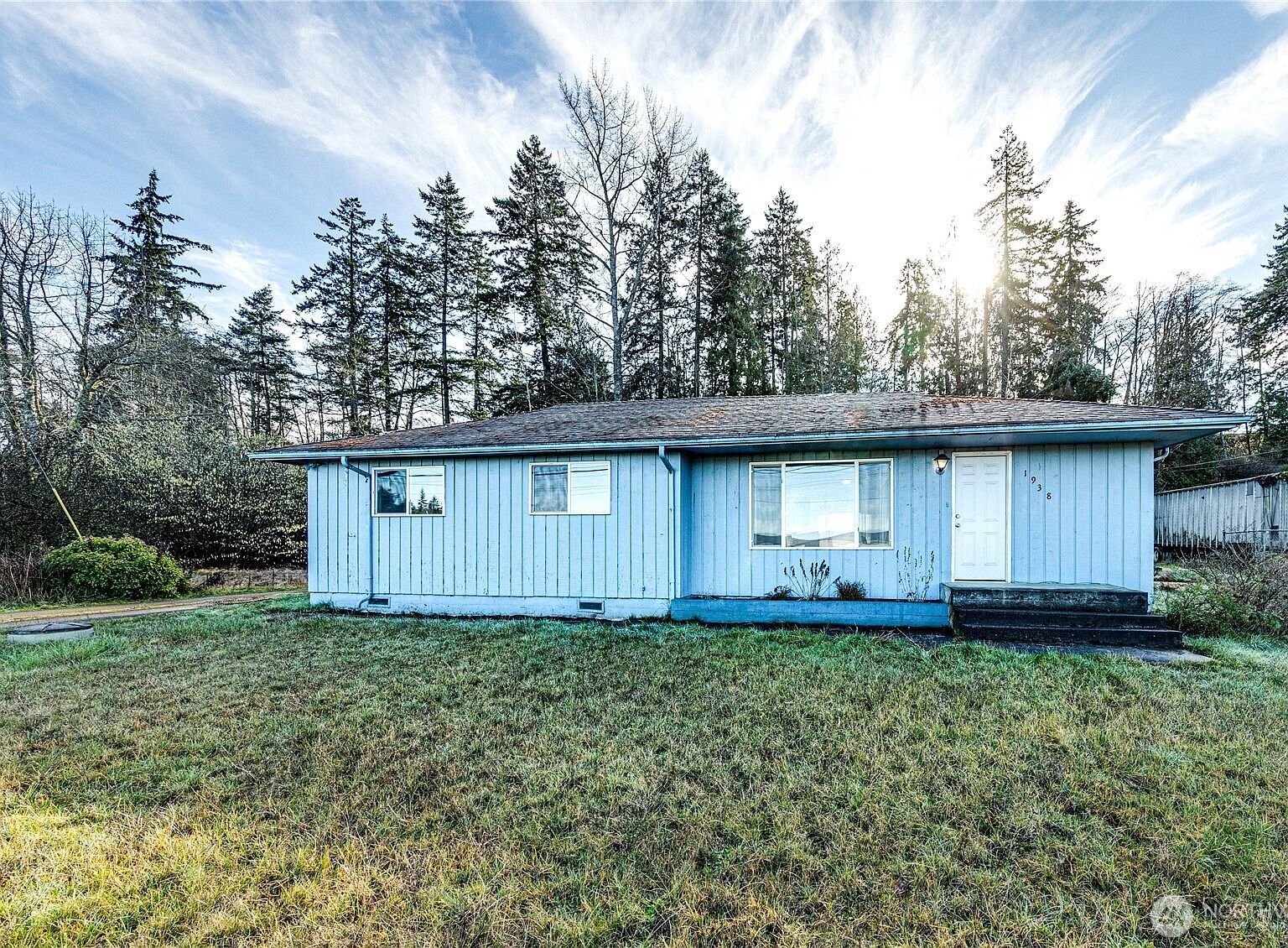 1938 W Highway 101 Port Angeles, WA 98363 - Thumbnail 3