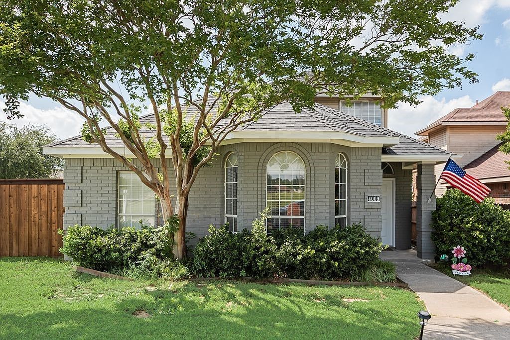 4009 Eisenhower St Carrollton, TX 75007 - Thumbnail 3