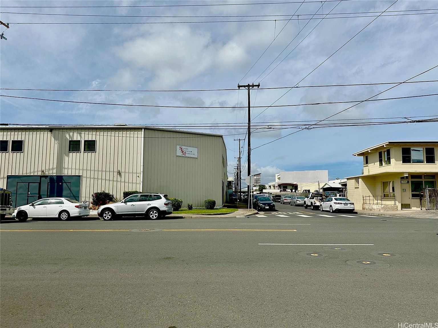 219 Kalihi St Honolulu, HI 96819 - Thumbnail 3