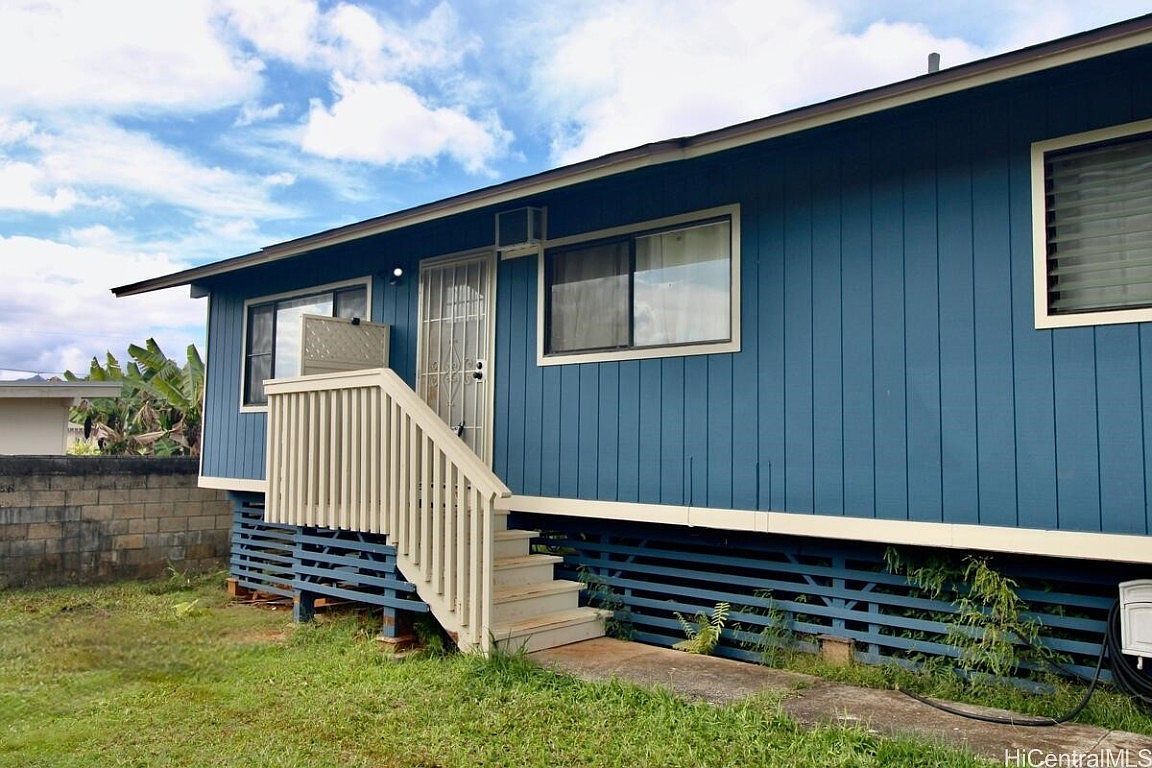 115 Makaweo Ave Wahiawa, HI 96786 - Thumbnail 3