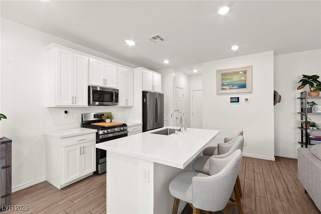 9743 Mojave Mountain St Las Vegas, NV 89166 - Thumbnail 3