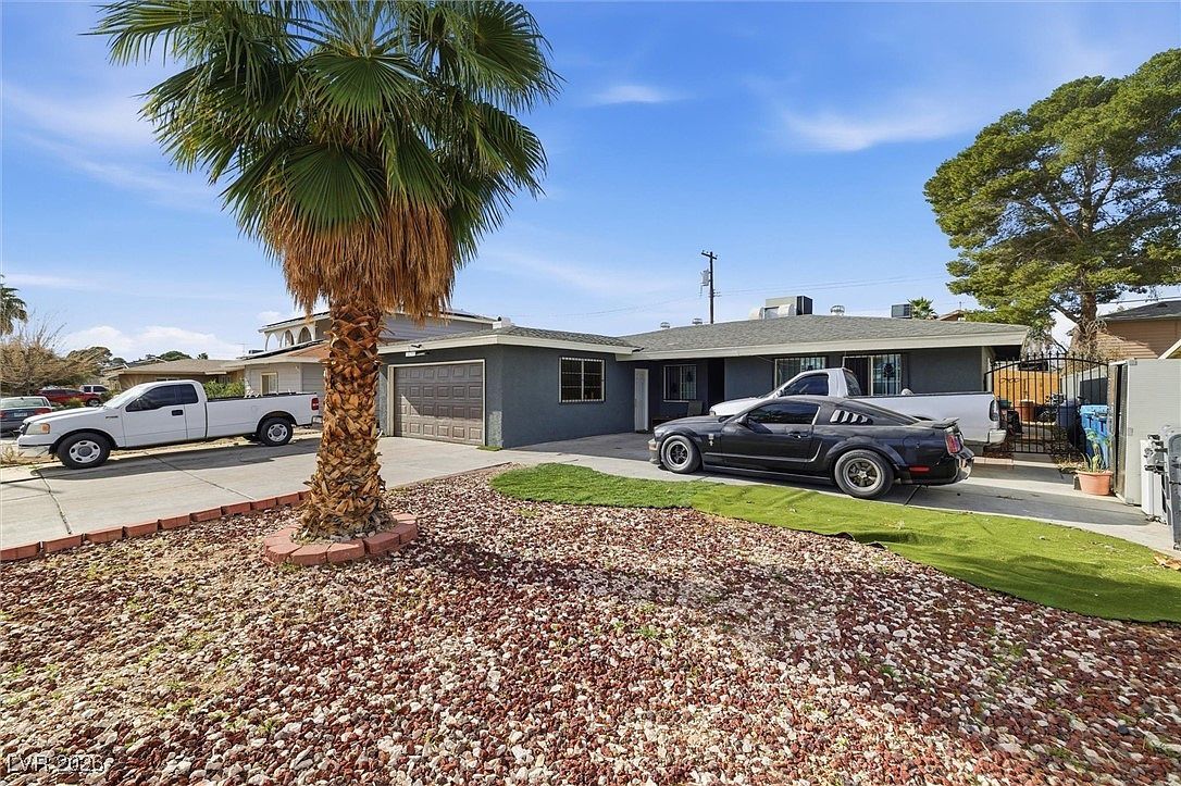 1313 N Mojave Rd Las Vegas, NV 89101 - Thumbnail 3