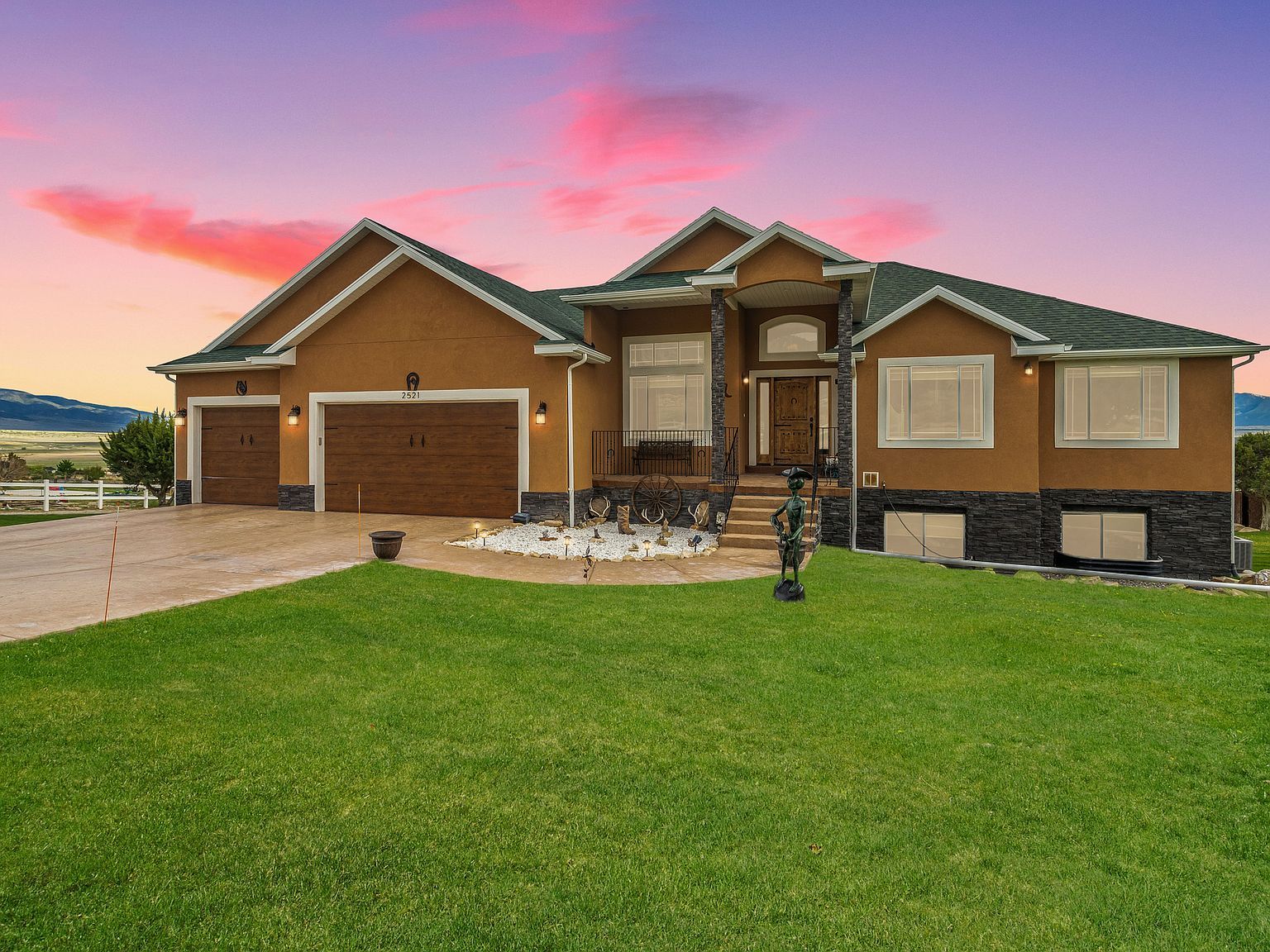 2521 W Ridgeline Rd Stockton, UT 84071 - Thumbnail 3