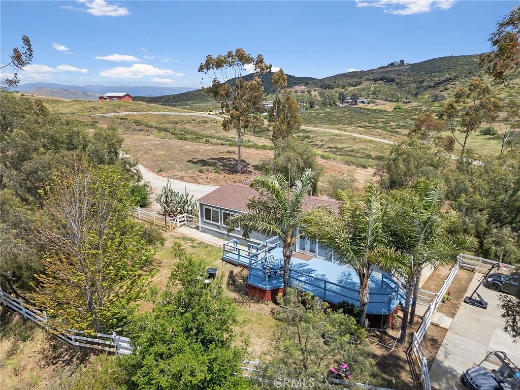 32955 Buckskin Rd Temecula, CA 92592 - Thumbnail 3