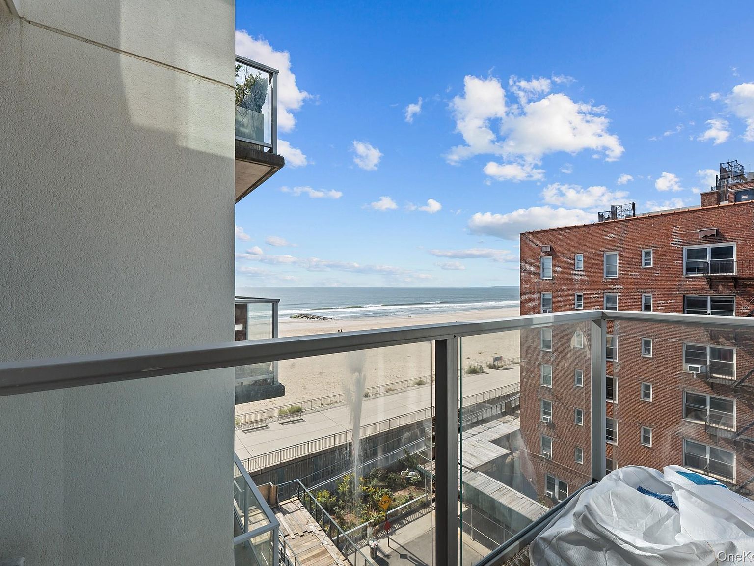 11820 Ocean Promenade #6D Far Rockaway, NY 11694 - Thumbnail 3