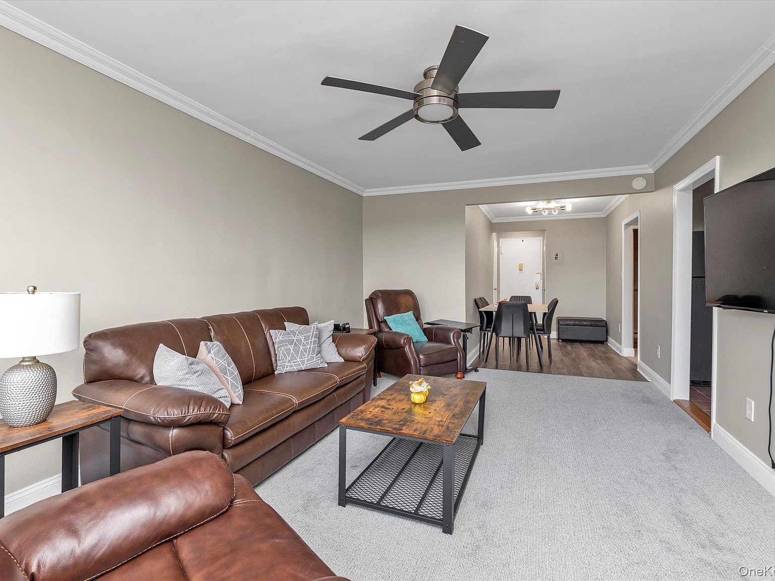 290 Atlantic Ave APT 211 East Rockaway, NY 11518 - Thumbnail 3