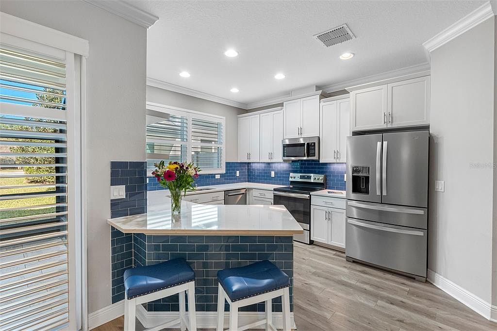 2456 Foggy Creek Cir Clearwater, FL 33764 - Thumbnail 3