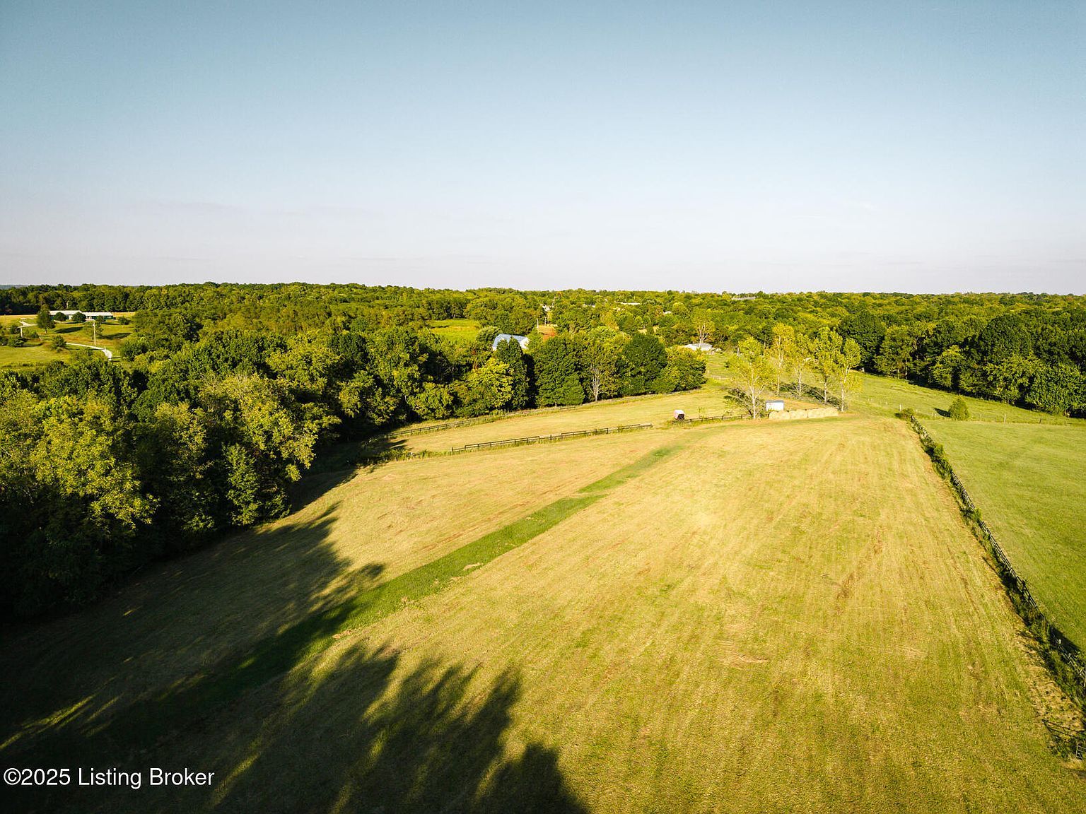 145 Hill Valley Dr TRACT 1 Taylorsville, KY 40071 - Thumbnail 3