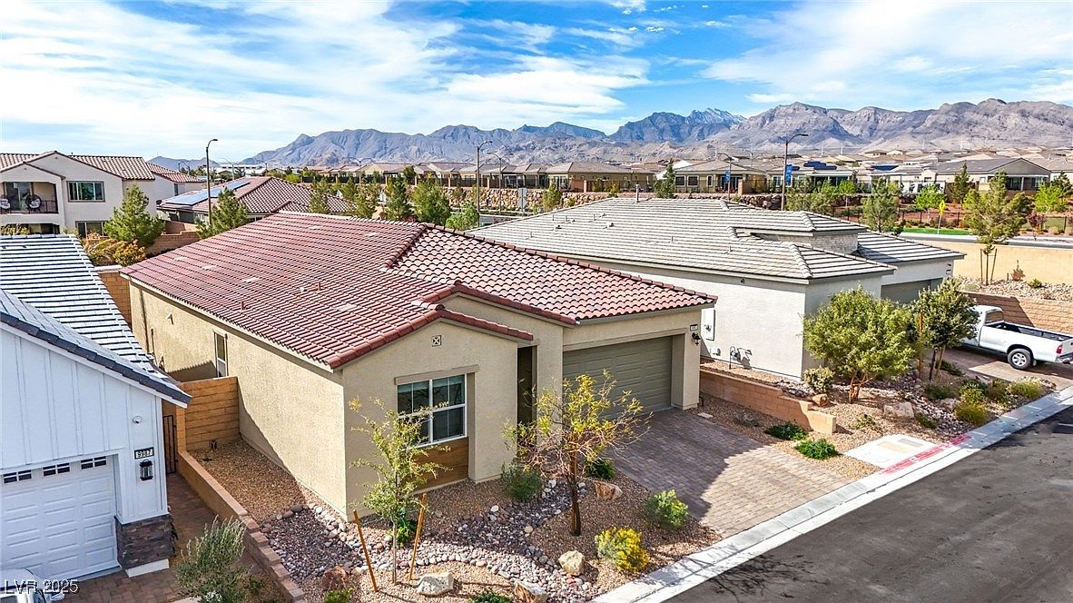 9993 Skye Gazer Ave Las Vegas, NV 89166 - Thumbnail 3