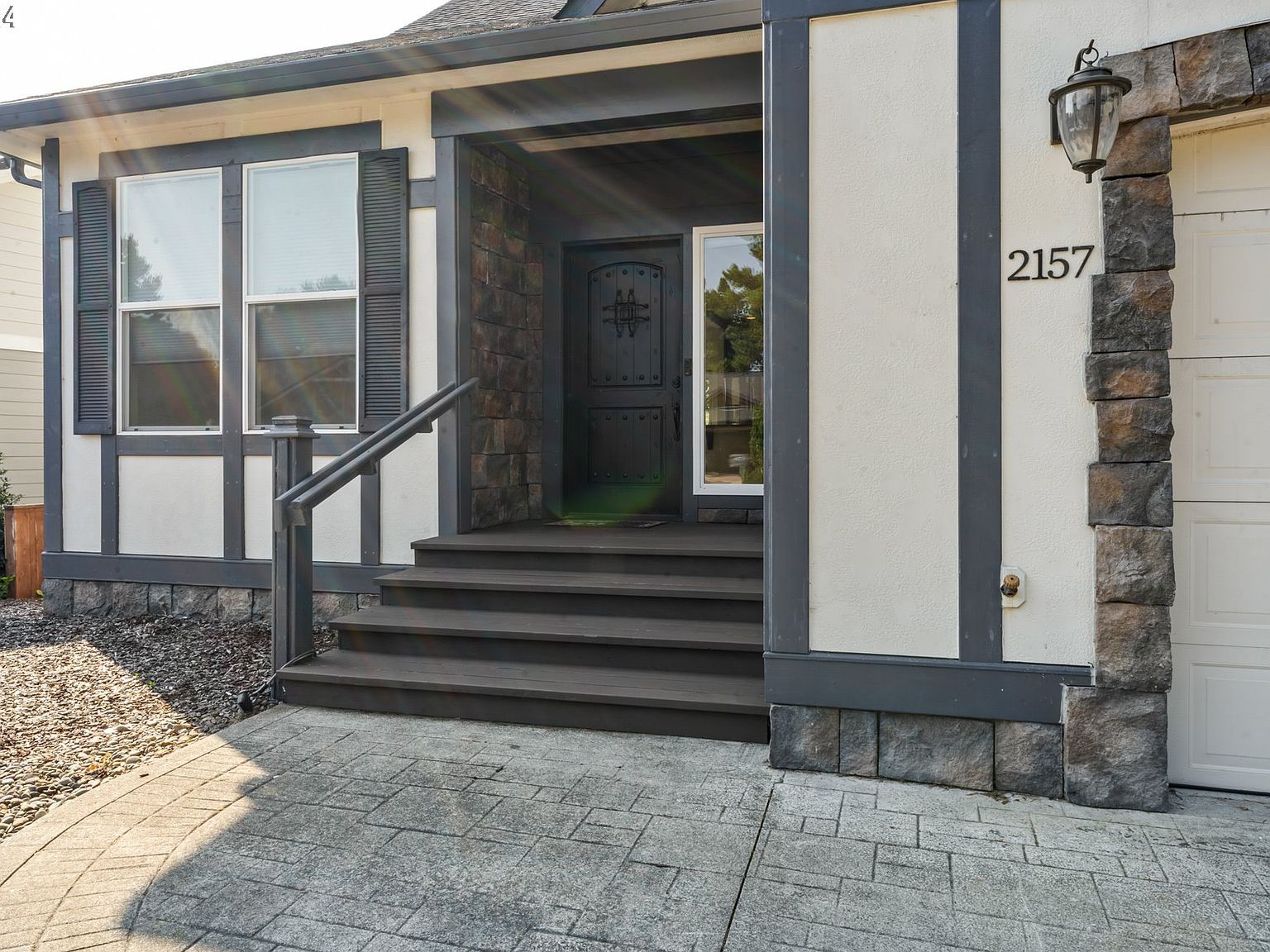 2157 Royal Saint Georges Dr Florence, OR 97439 - Thumbnail 3