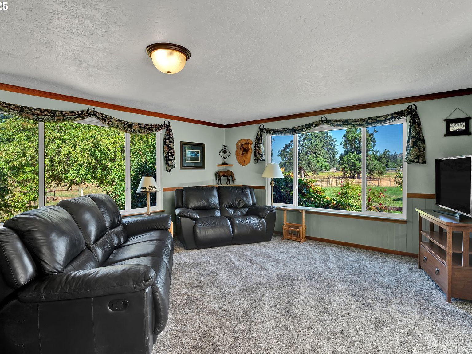 85131 Cloverdale Rd Creswell, OR 97426 - Thumbnail 3