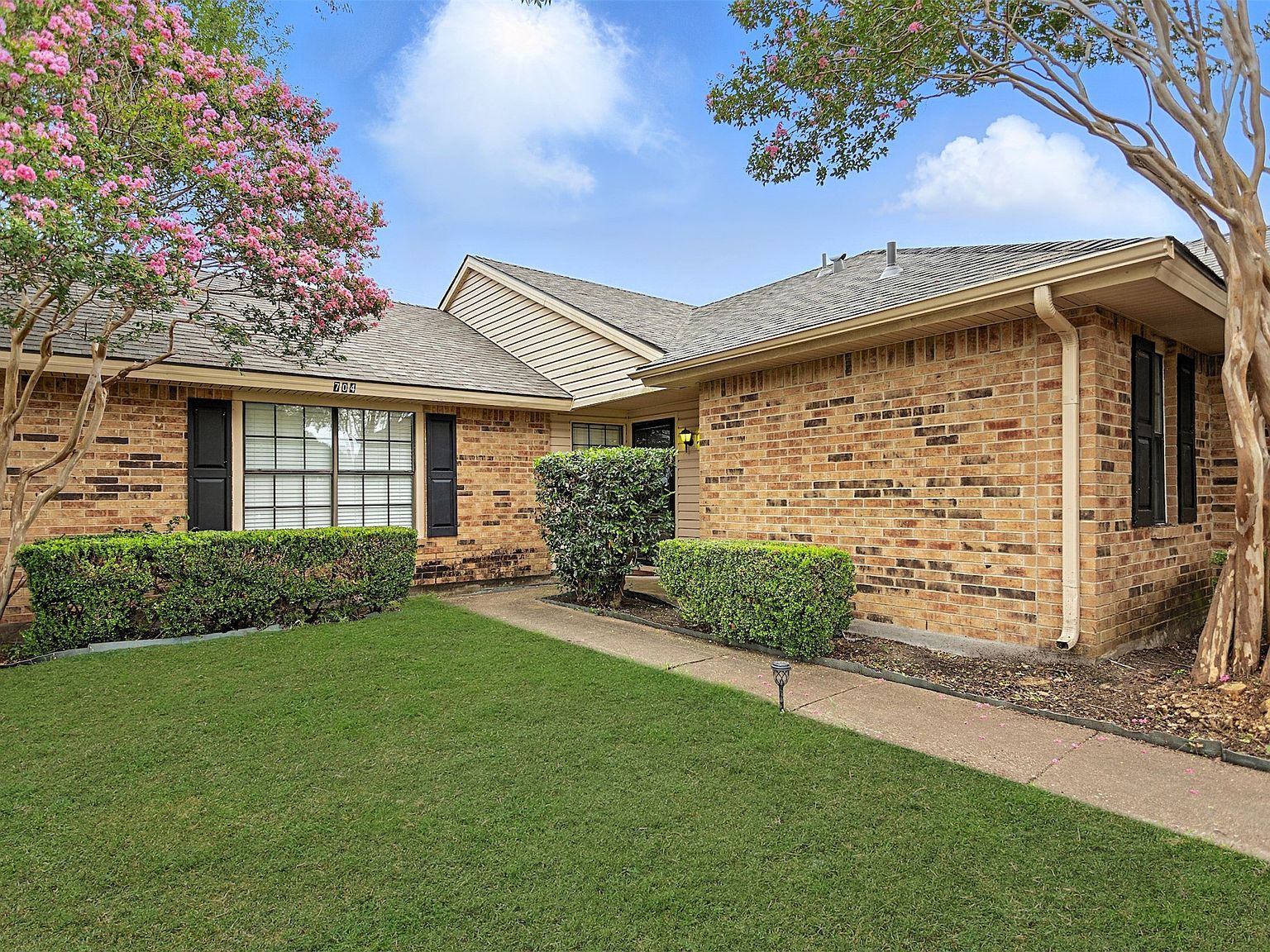 704 Timberbend Trl Allen, TX 75002 - Thumbnail 3