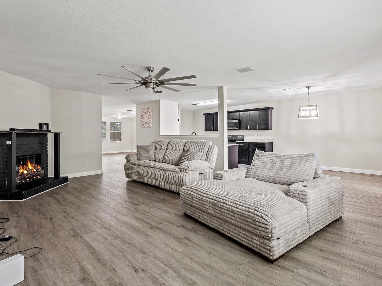 317 Briaroaks Dr Royse City, TX 75189 - Thumbnail 3