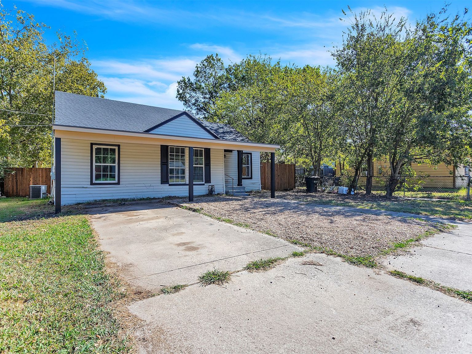 904 N Virginia St Terrell, TX 75160 - Thumbnail 3