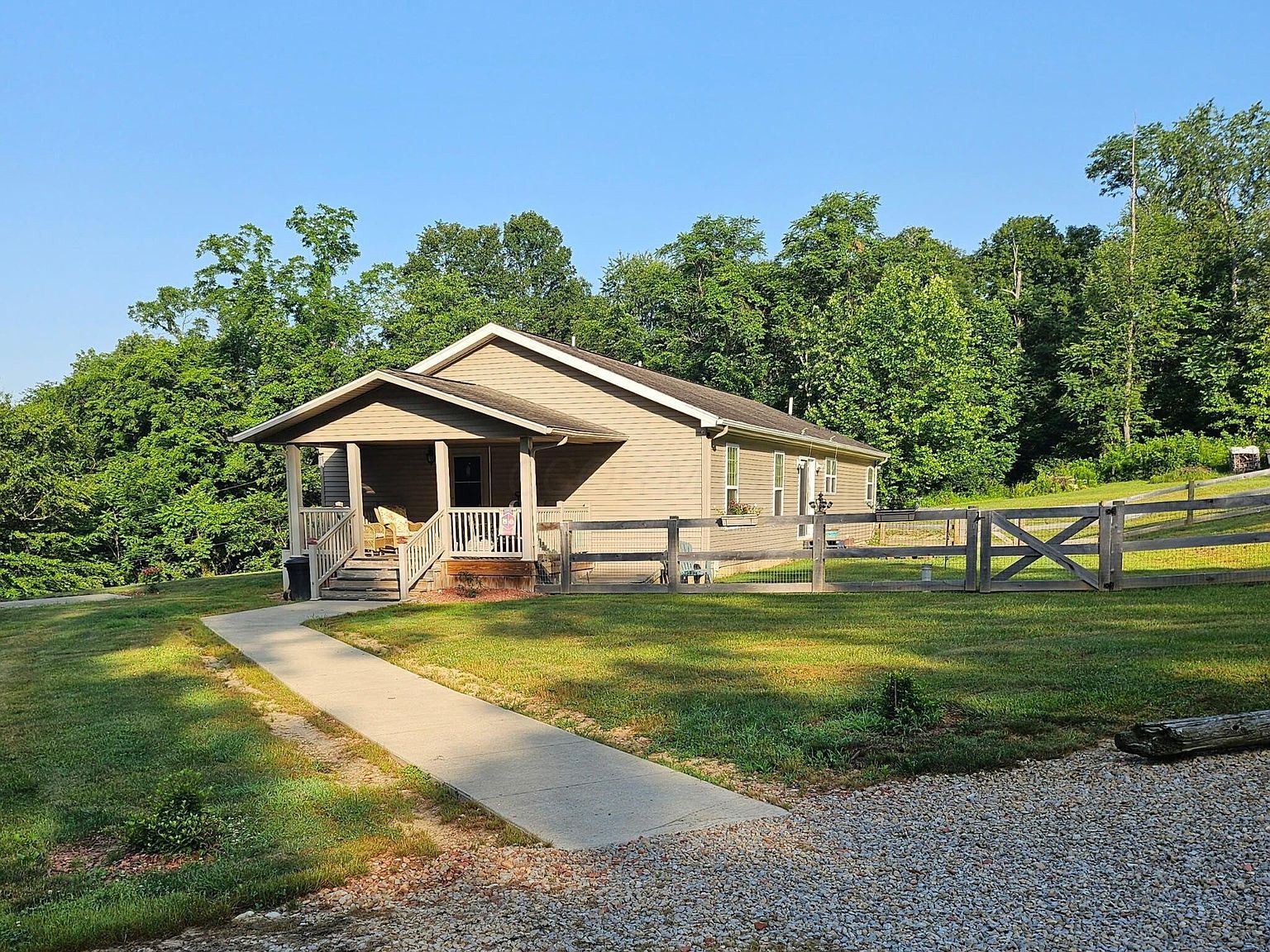 7882 State Route 669 NE Somerset, OH 43783 - Thumbnail 3