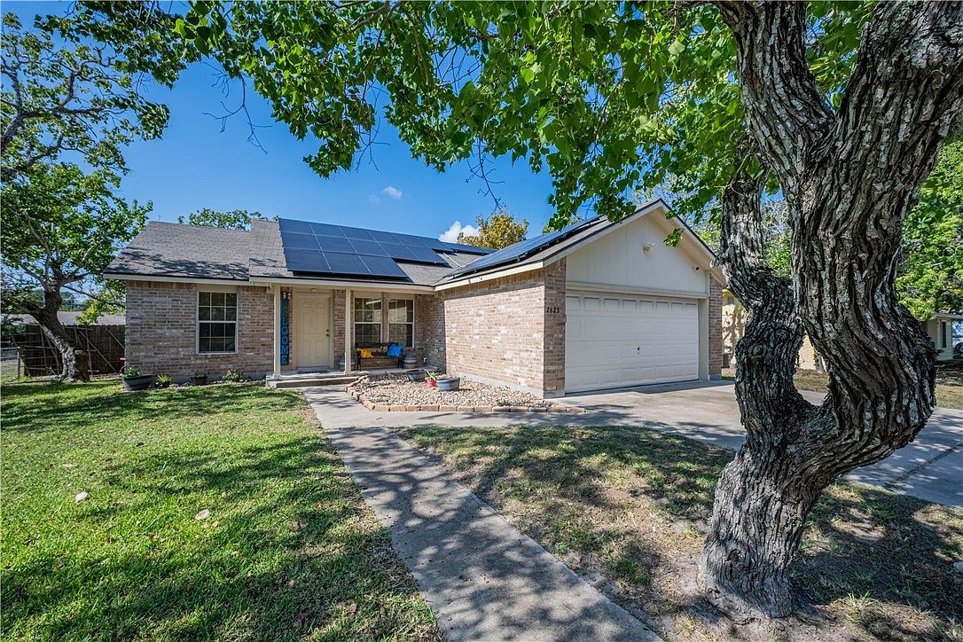 2625 Henrietta Pl Ingleside, TX 78362 - Thumbnail 3