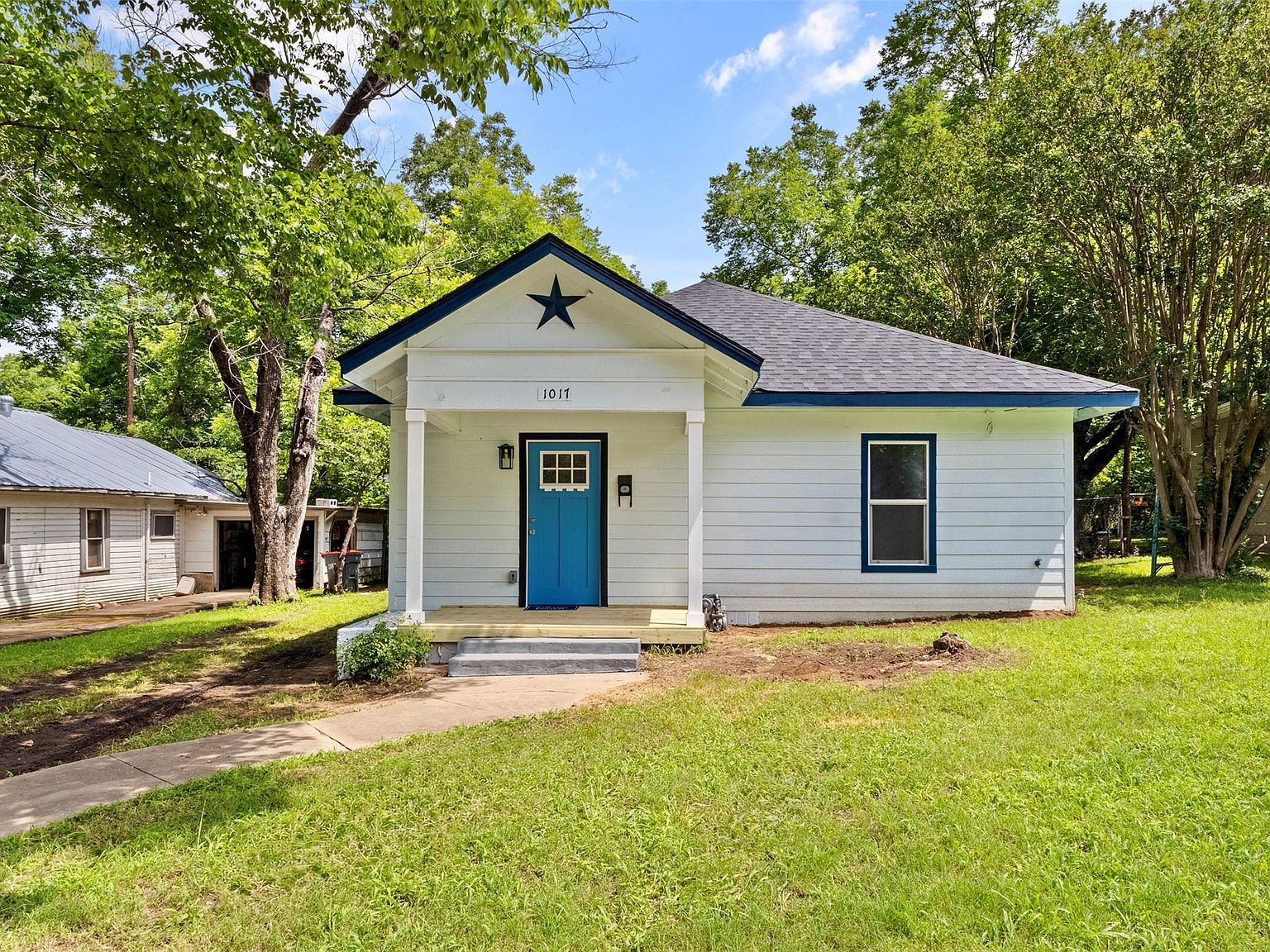 1017 E Washington St Paris, TX 75460 - Thumbnail 3