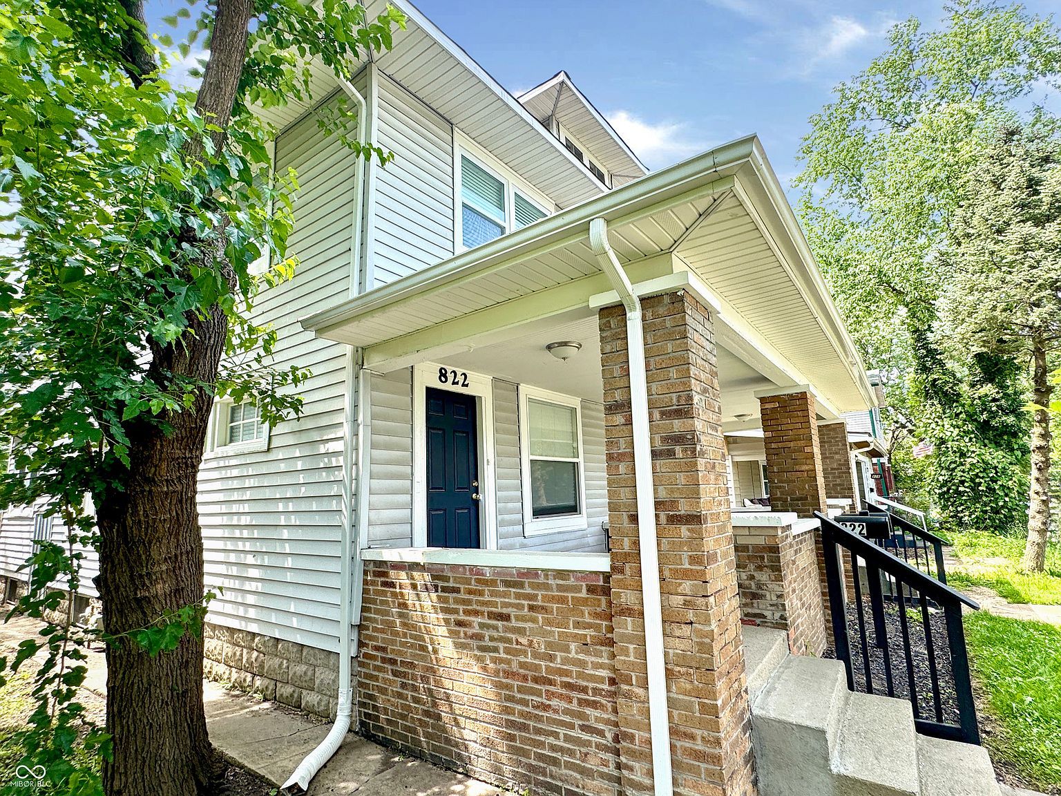 822 N Lasalle St Indianapolis, IN 46201 - Thumbnail 3