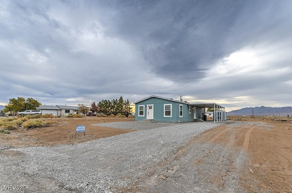 2951 Rio Rico Dr Pahrump, NV 89048 - Thumbnail 3