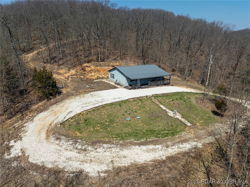 679 Wolf Pen Holw Camdenton, MO 65020 - Thumbnail 3