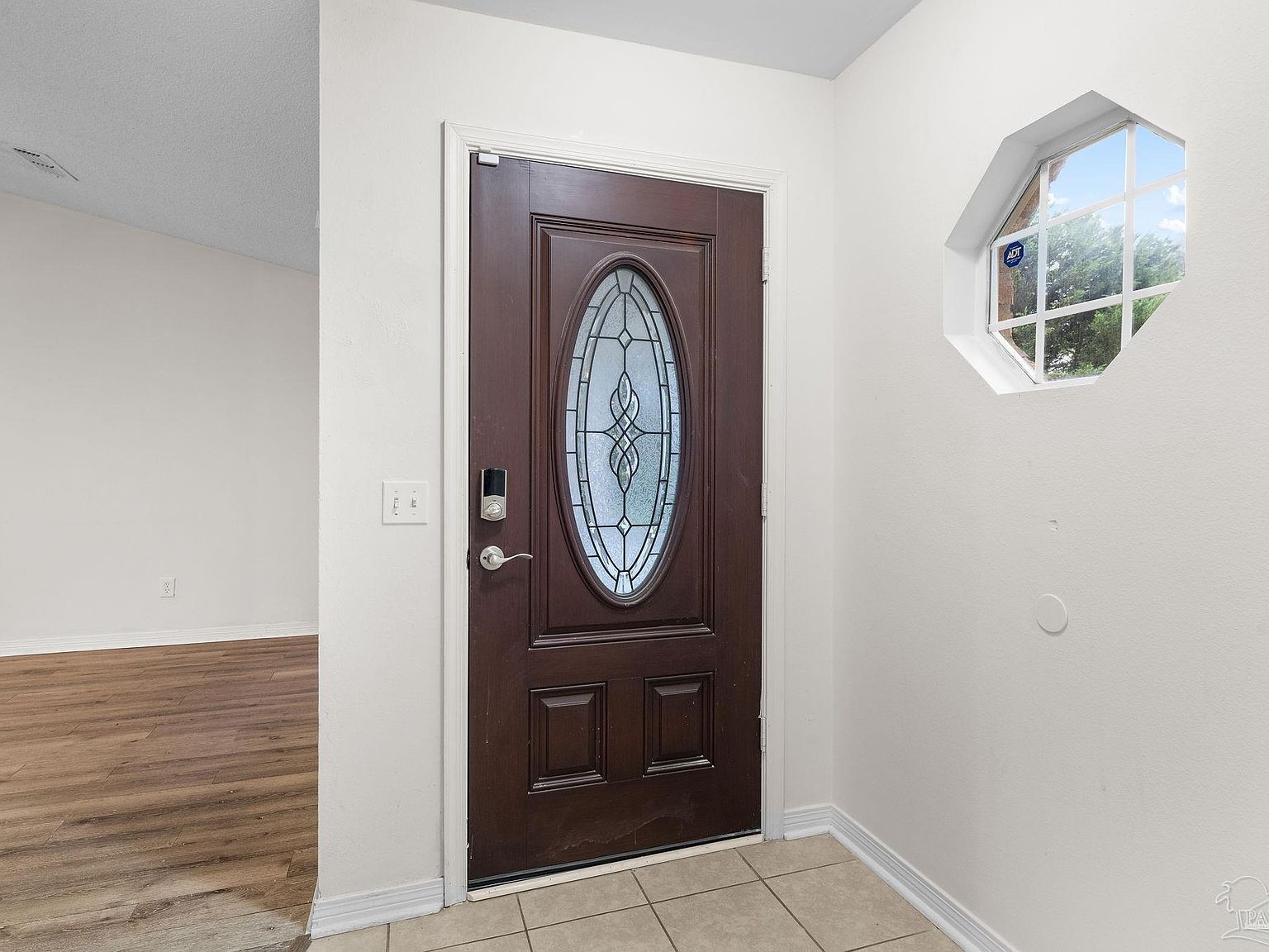 1203 Brook Bend Rd Pensacola, FL 32506 - Thumbnail 3