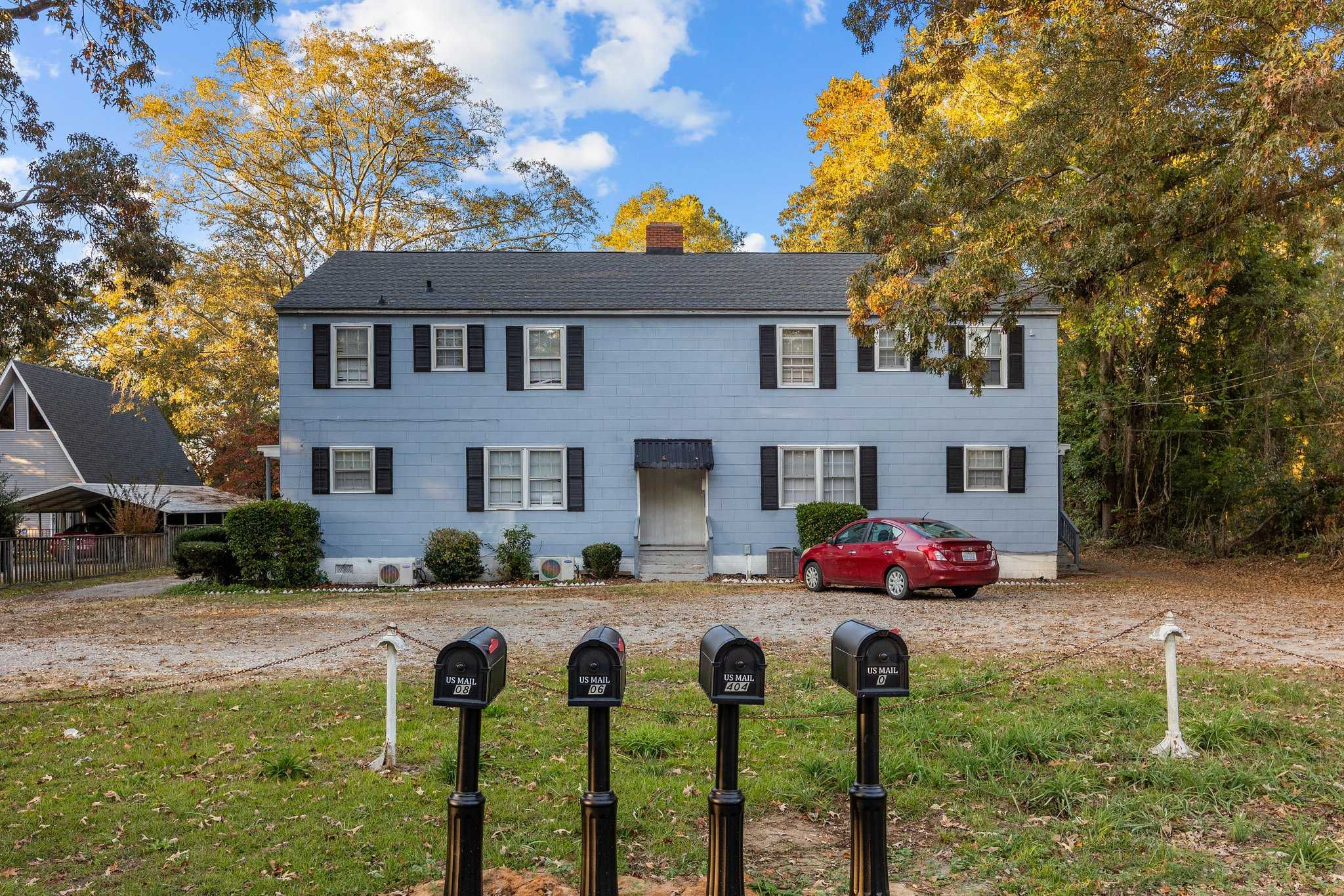 402 West 5th Avenue, Raeford, NC, USA, 28376 - Thumbnail 3