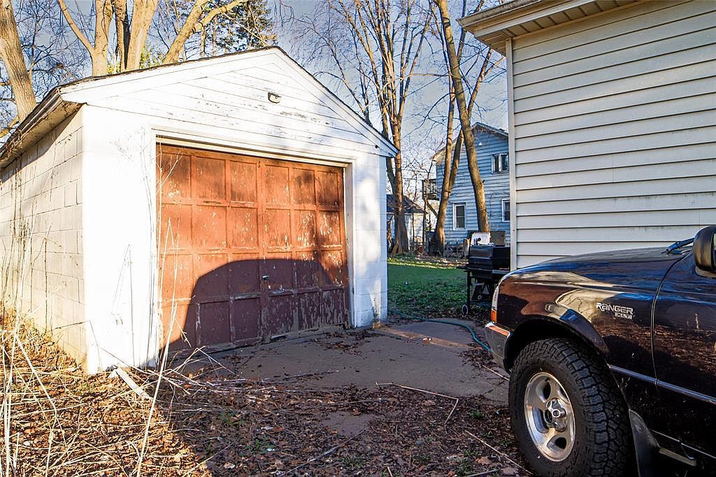 1114 7th St E Menomonie, WI 54751 - Thumbnail 3