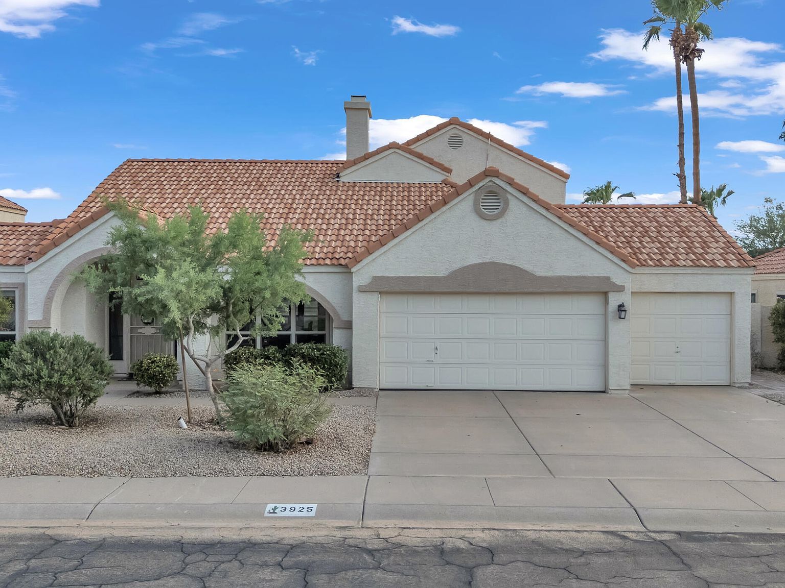 3925 E Wildwood Dr Phoenix, AZ 85048 - Thumbnail 3