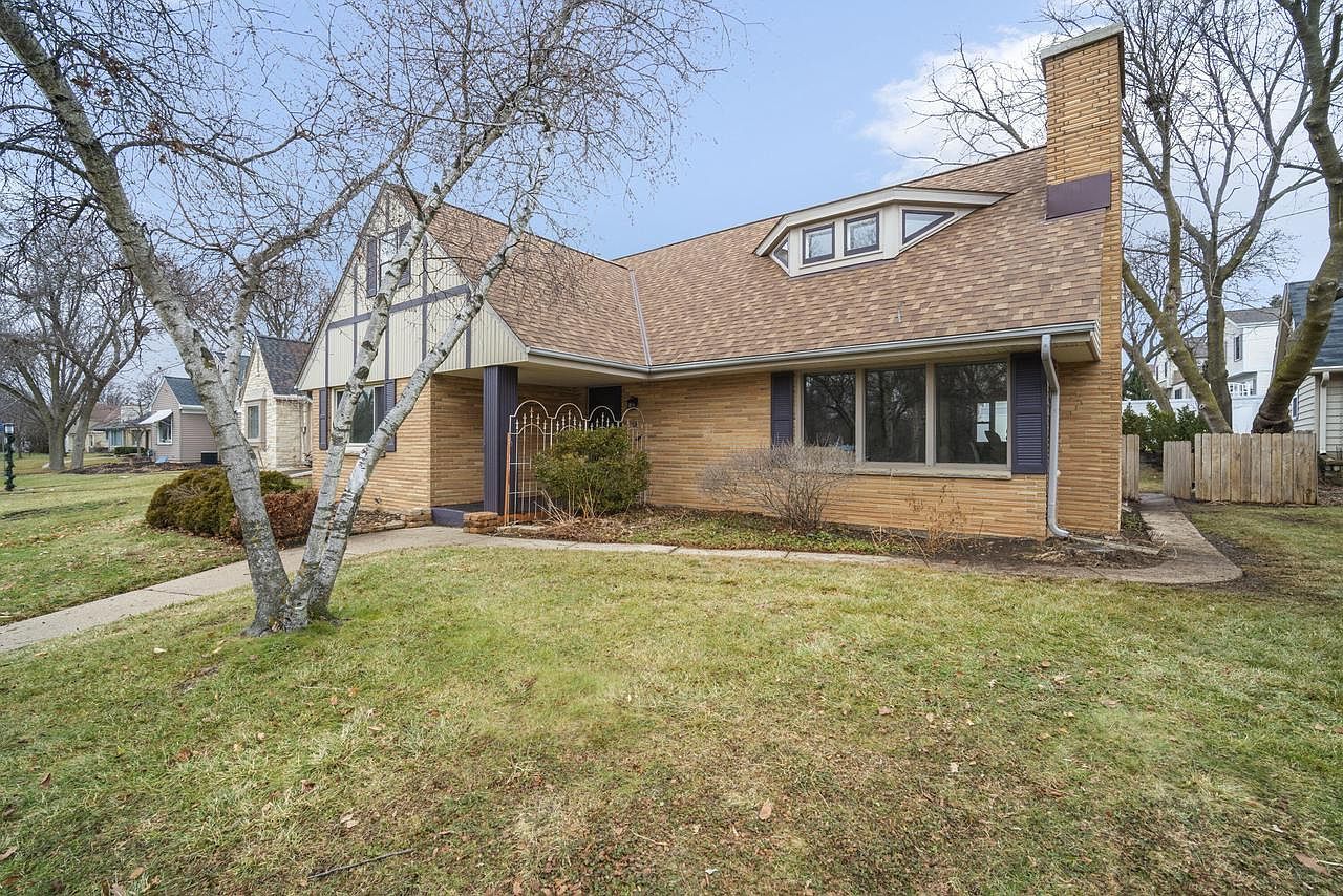 2020 Menomonee River Pkwy Wauwatosa, WI 53226 - Thumbnail 3