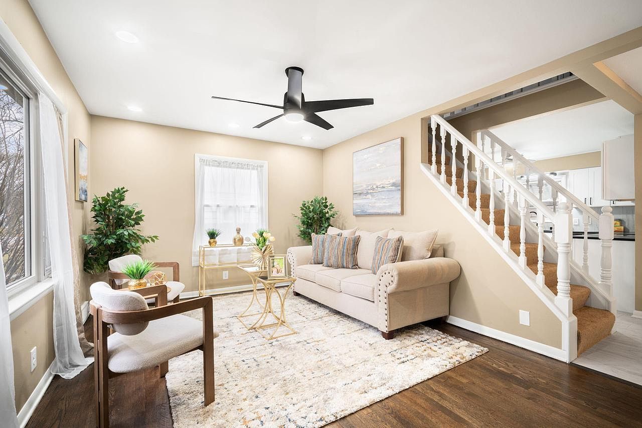 1137 S 107th St West Allis, WI 53214 - Thumbnail 3