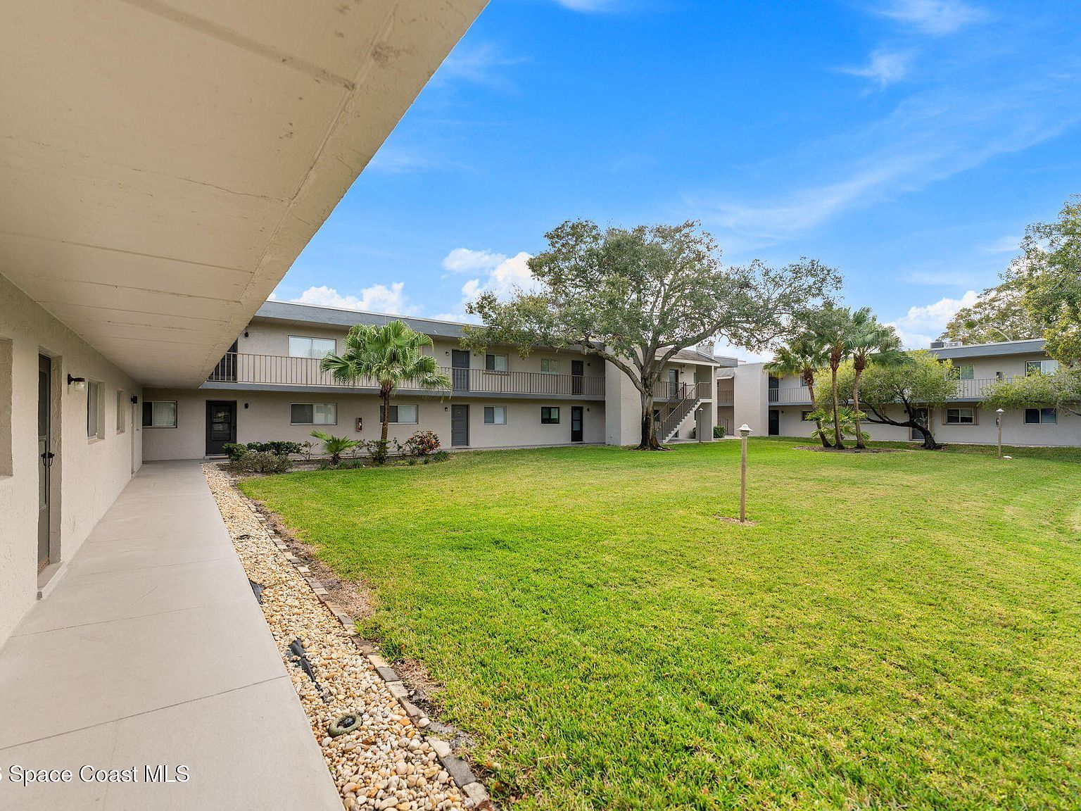2975 Thrush Dr APT 129 Melbourne, FL 32935 - Thumbnail 3