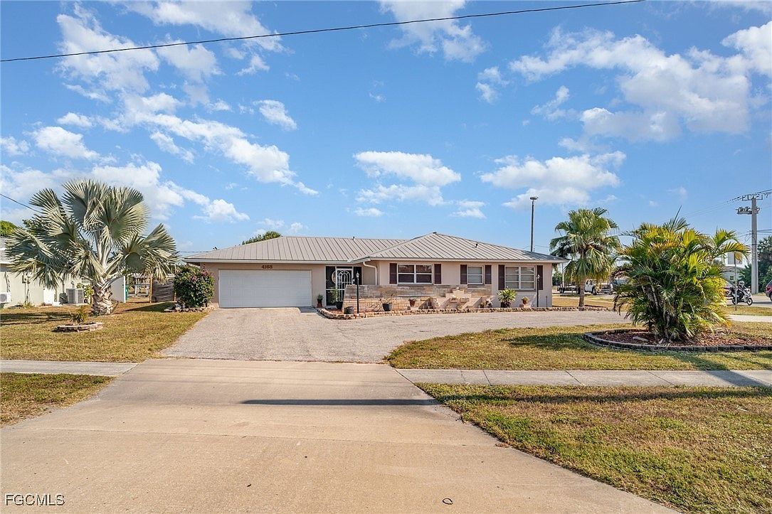 4168 Harbor Blvd Pt Charlotte, FL 33952 - Thumbnail 3