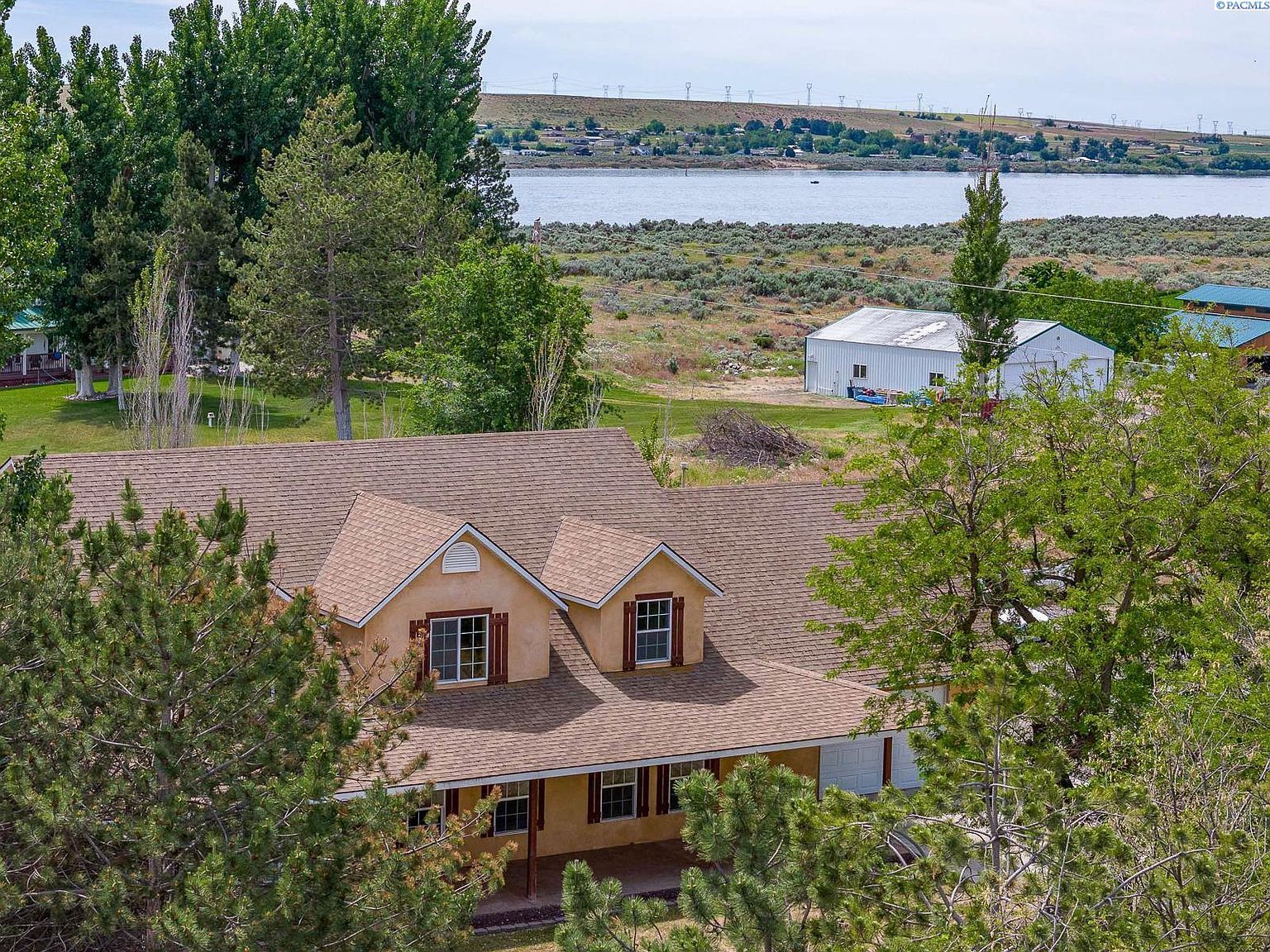 58211 E Christy Rd Plymouth, WA 99346 - Thumbnail 3