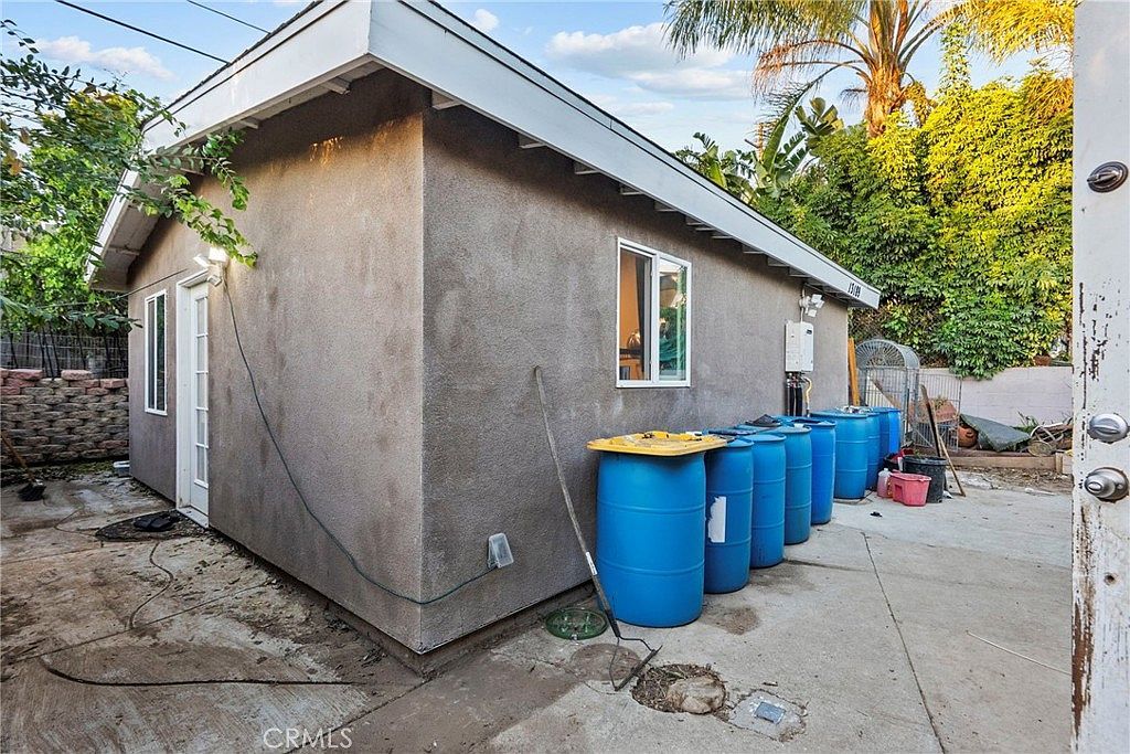 13191-13189 Herron St Sylmar, CA 91342 - Thumbnail 3