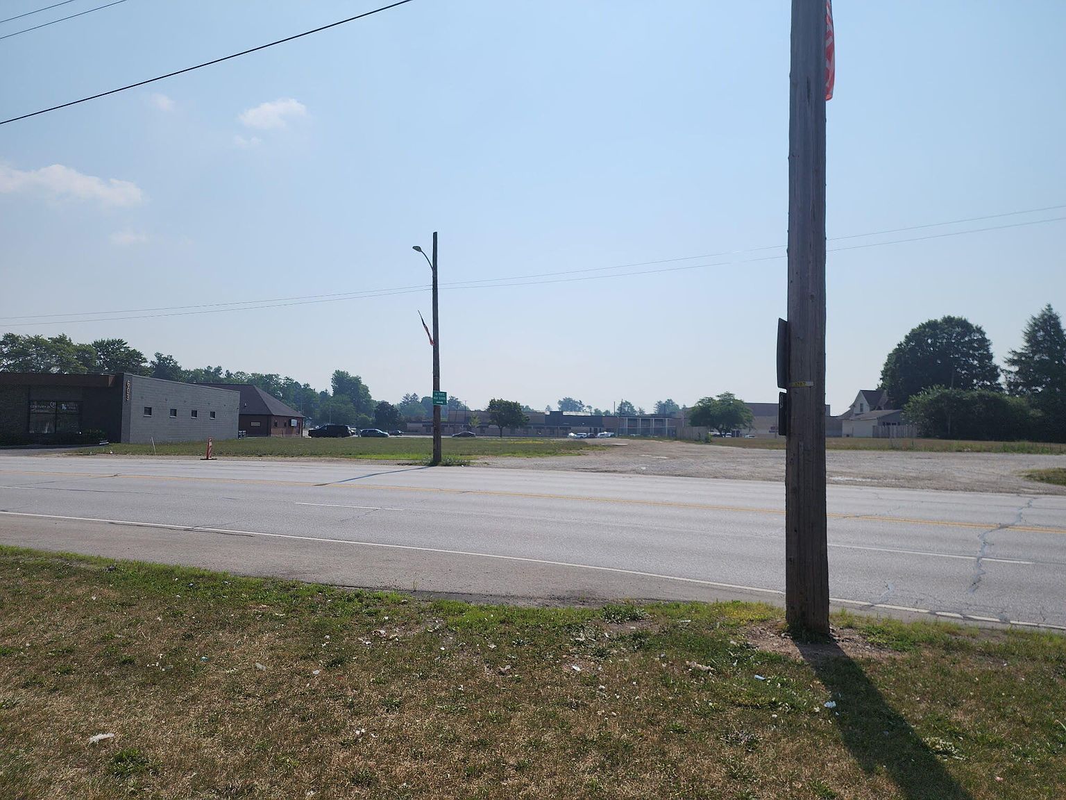 607 J St La Porte, IN 46350 - Thumbnail 3