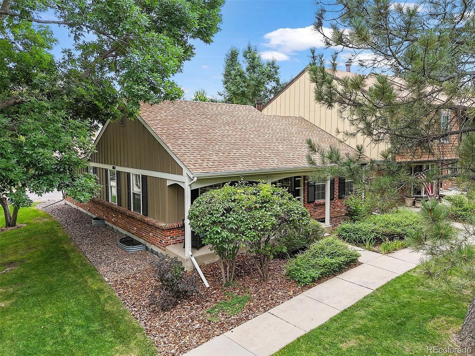 8862 E Amherst Dr APT A Denver, CO 80231 - Thumbnail 3