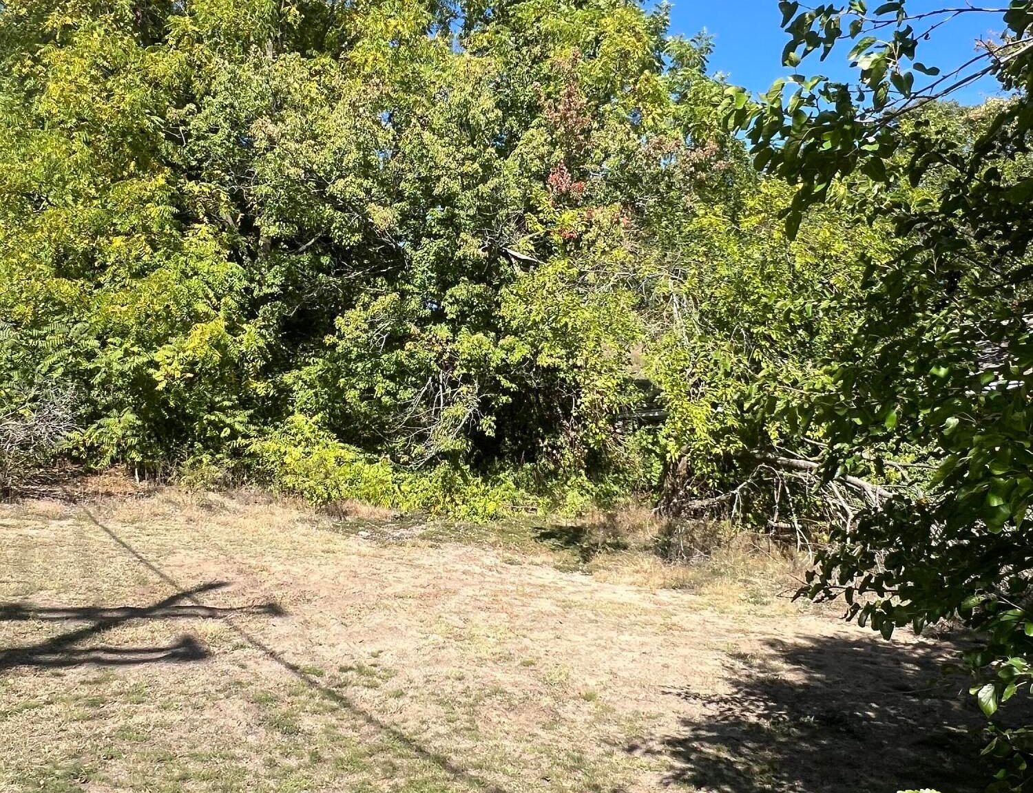 2102 Lake Ave Muskegon, MI 49445 - Thumbnail 3