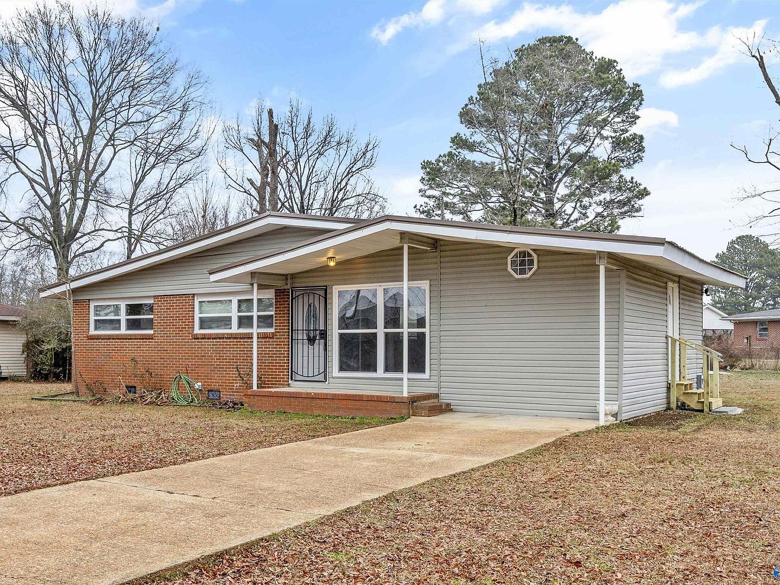 1710 Buena Vista Cir SE Decatur, AL 35601 - Thumbnail 3