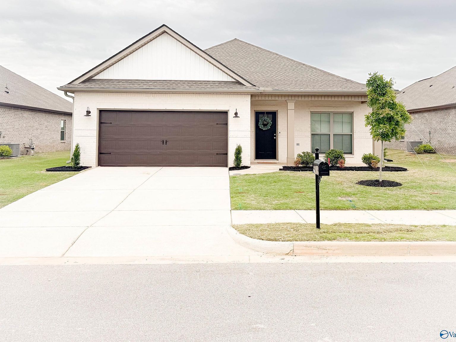 12494 Whitcomb Cir Athens, AL 35613 - Thumbnail 3