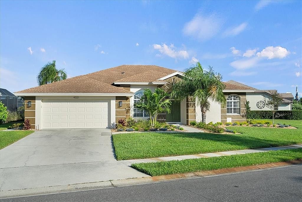 4321 Presidential Avenue Cir E Bradenton, FL 34203 - Thumbnail 3