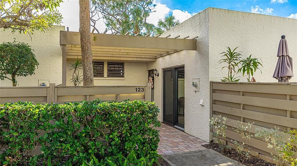 123 Pinehurst Dr #123 Bradenton, FL 34210 - Thumbnail 3