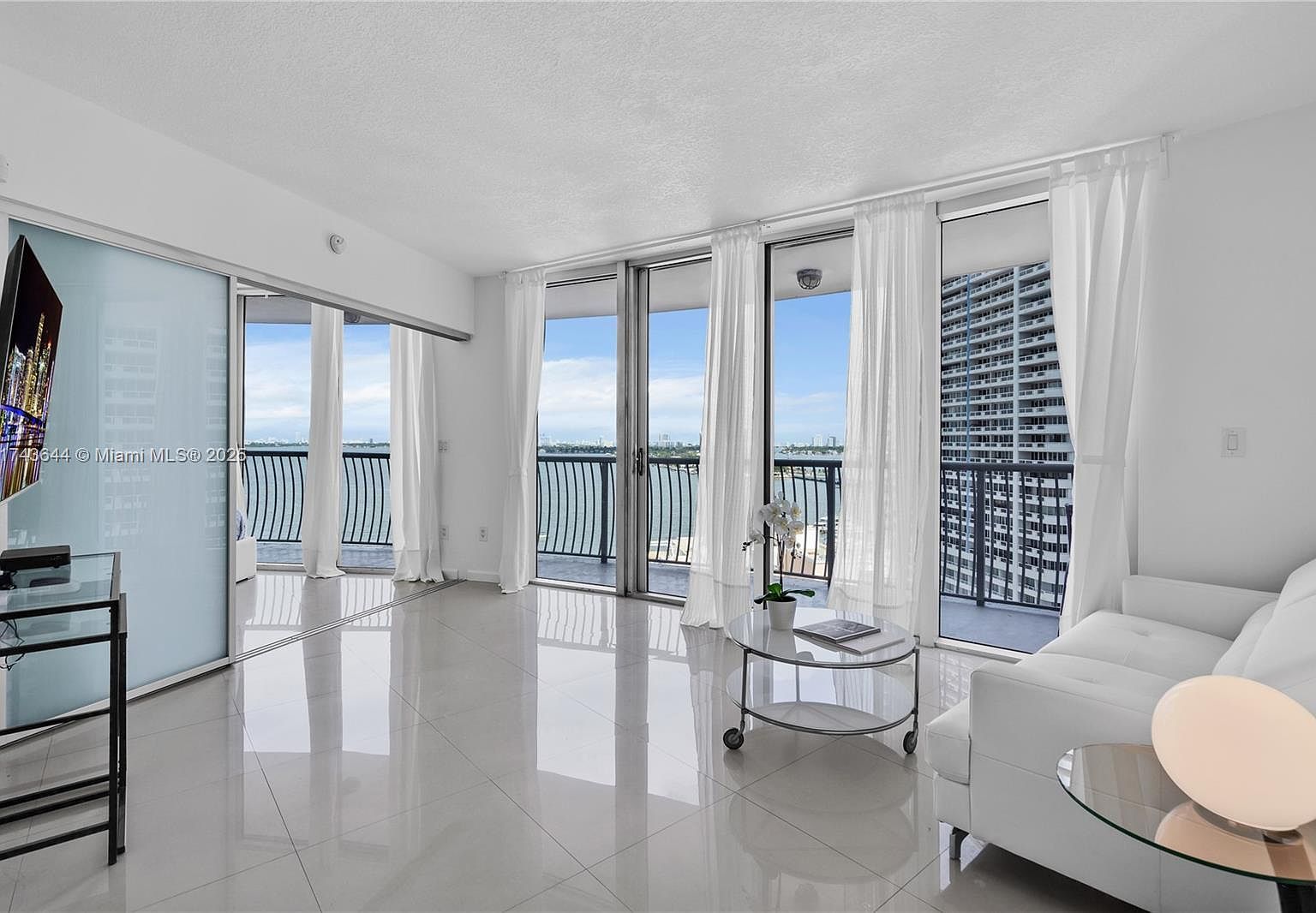 1750 N Bayshore Dr APT 1602 Miami, FL 33132 - Thumbnail 3