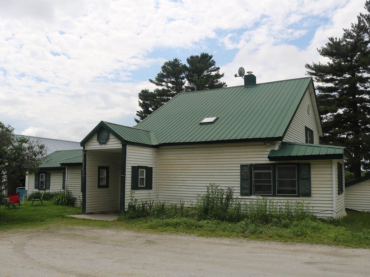 146 Parizo Rd Swanton, VT 05488 - Thumbnail 3