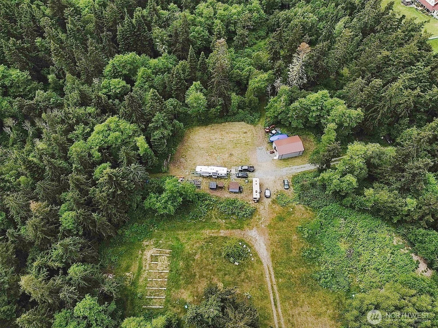 2999 Heller Rd Oak Harbor, WA 98277 - Thumbnail 3