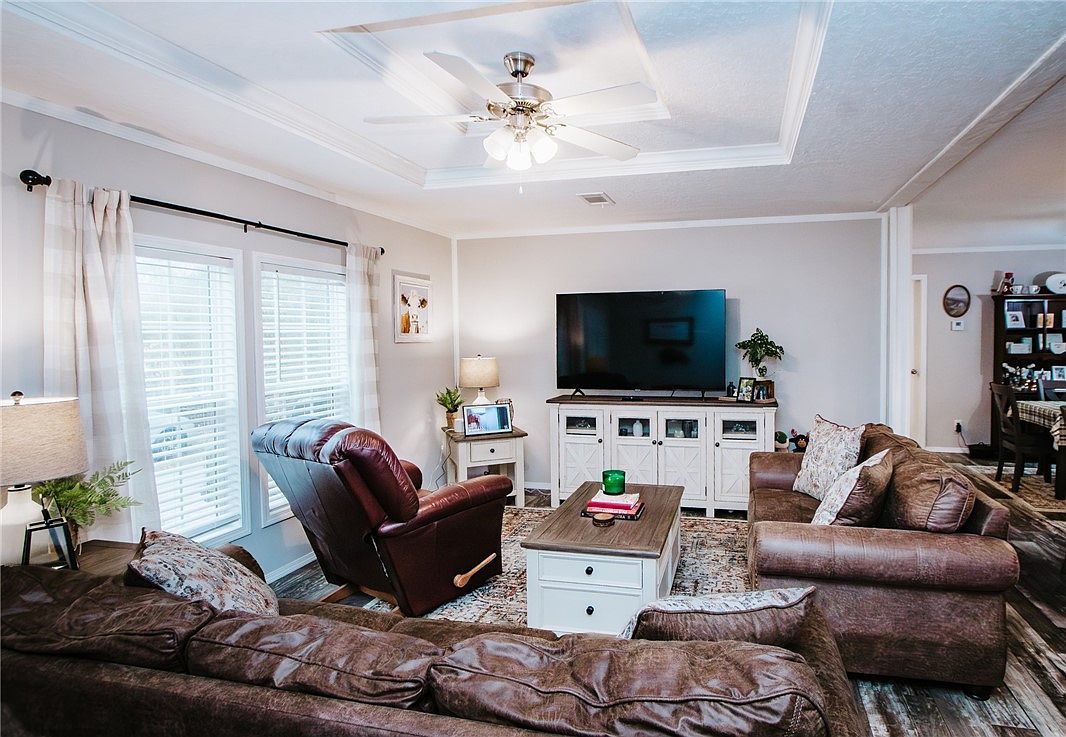 122 Holly Street Cir Brunswick, GA 31525 - Thumbnail 3