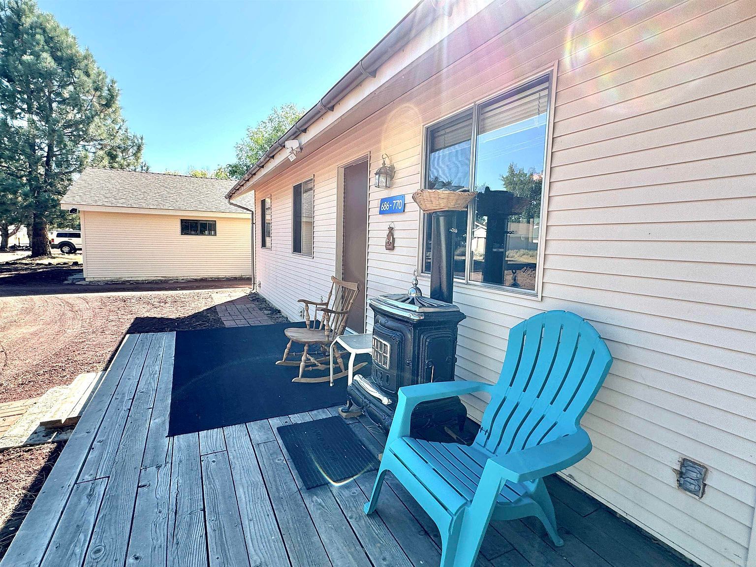 686-770 Bamboo Way Susanville, CA 96130 - Thumbnail 3