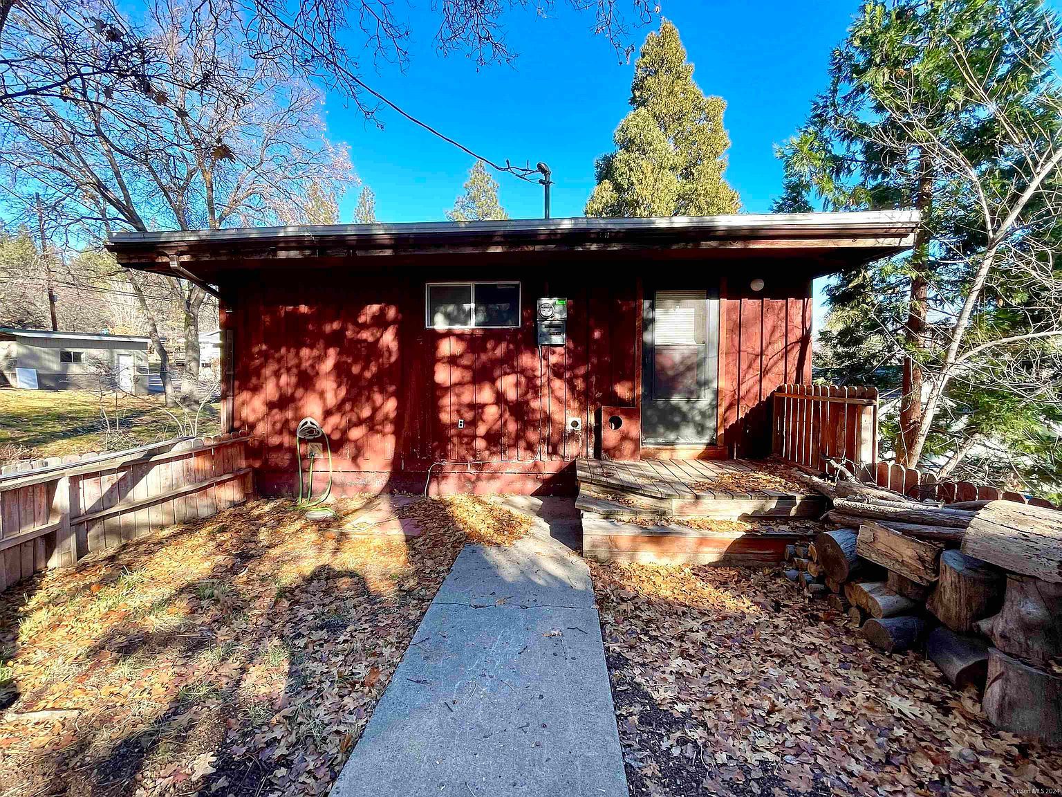 340 N Pine St Susanville, CA 96130 - Thumbnail 3