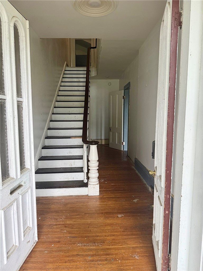 8 W Washington St Bath, NY 14810 - Thumbnail 3