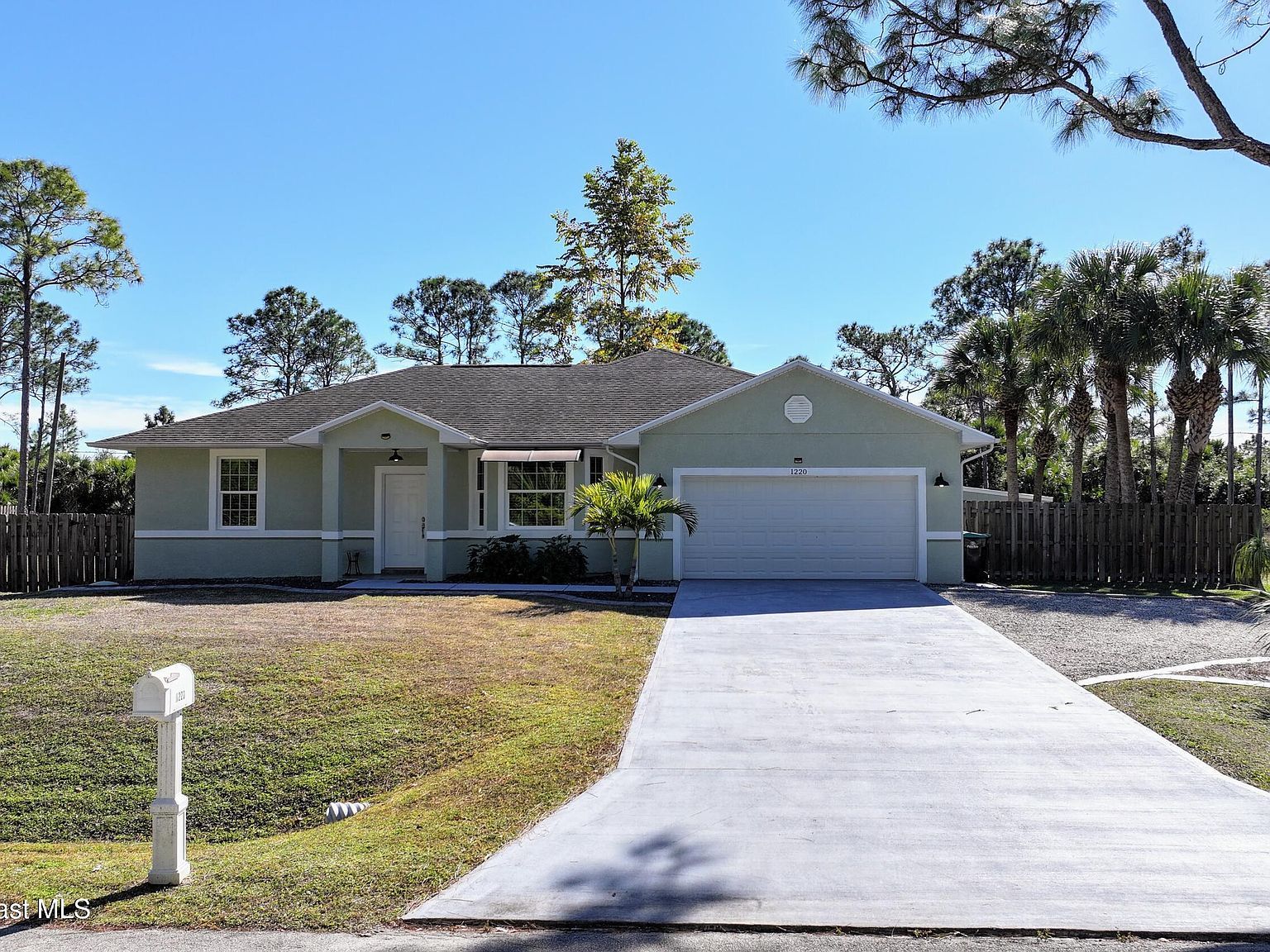 1220 Gideon St SW Palm Bay, FL 32908 - Thumbnail 3