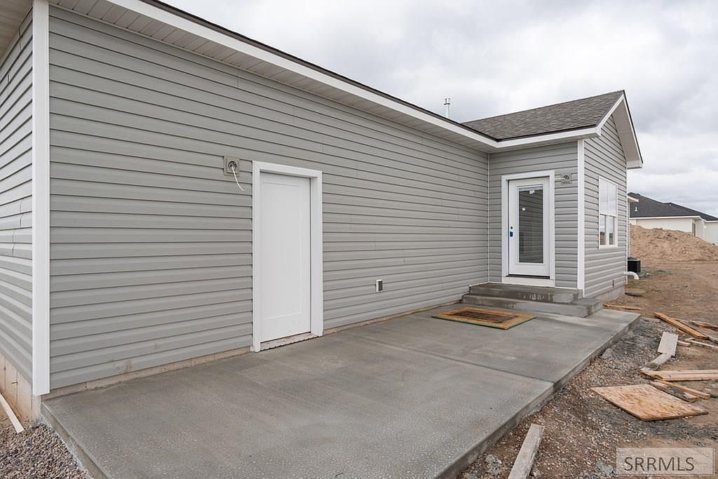 1586 N 845 E Shelley, ID 83274 - Thumbnail 3
